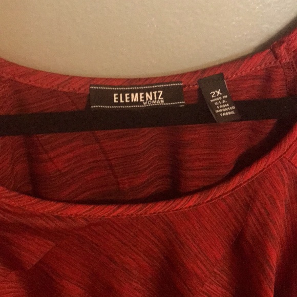 ELEMENTZ WOMAN layered top - Picture 2 of 5